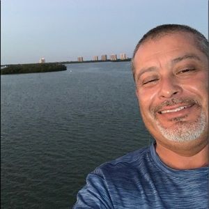 Meet your Posher, Jose